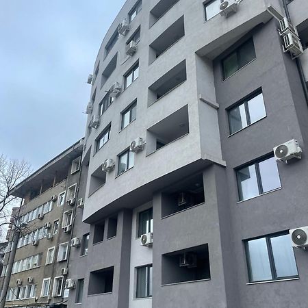 Teddy Apartment Veliko Turnovo Bagian luar foto