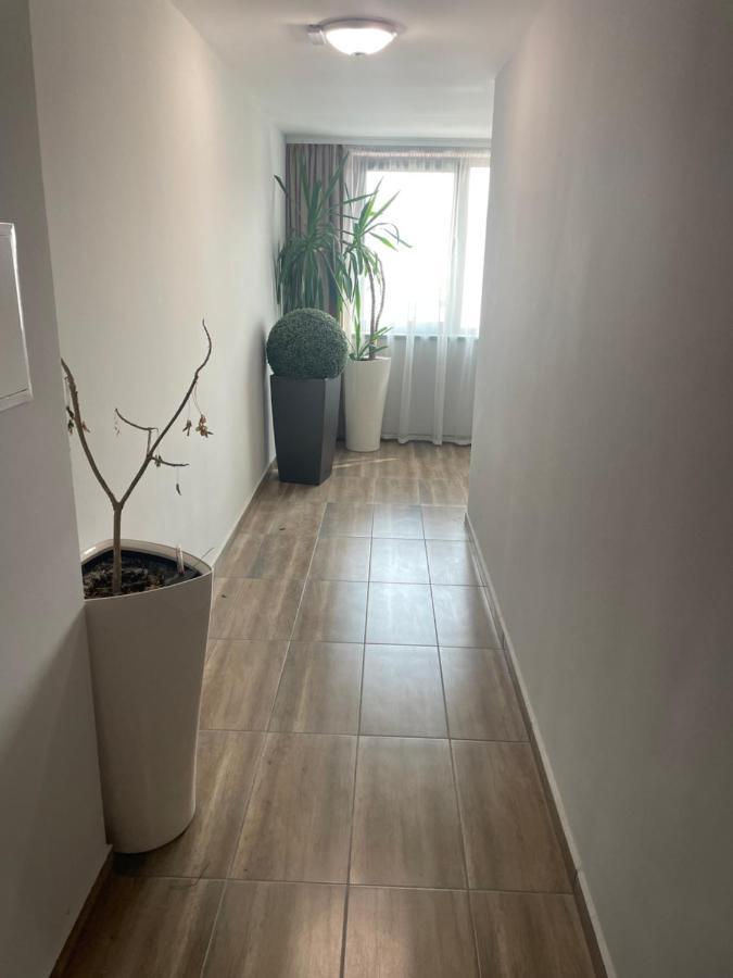 Teddy Apartment Veliko Turnovo Bagian luar foto