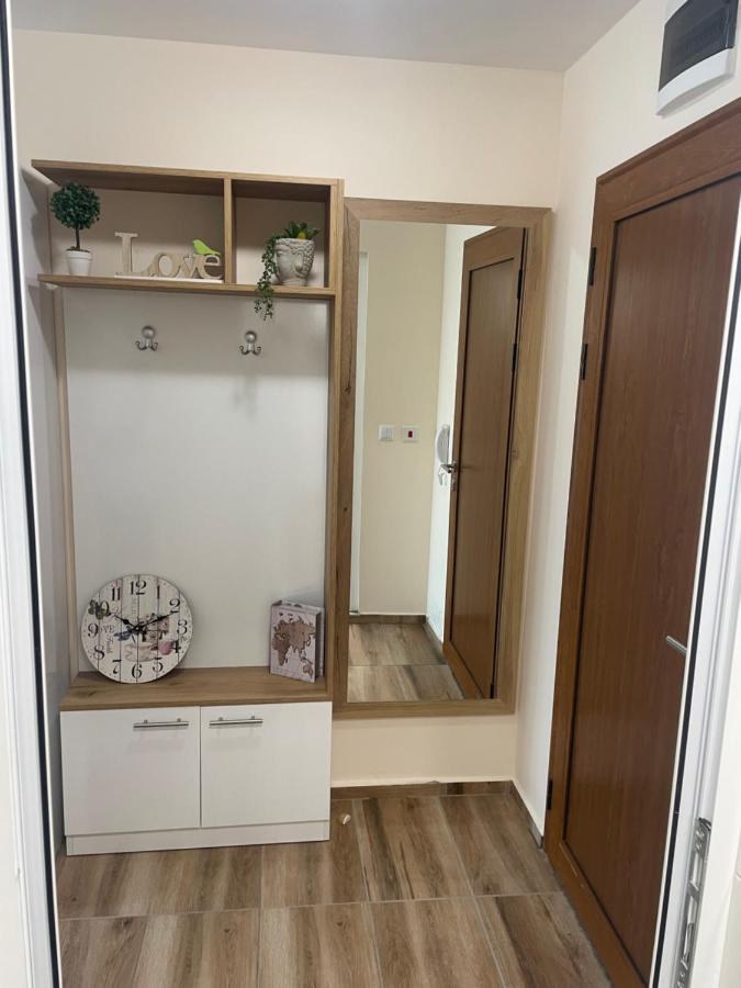 Teddy Apartment Veliko Turnovo Bagian luar foto